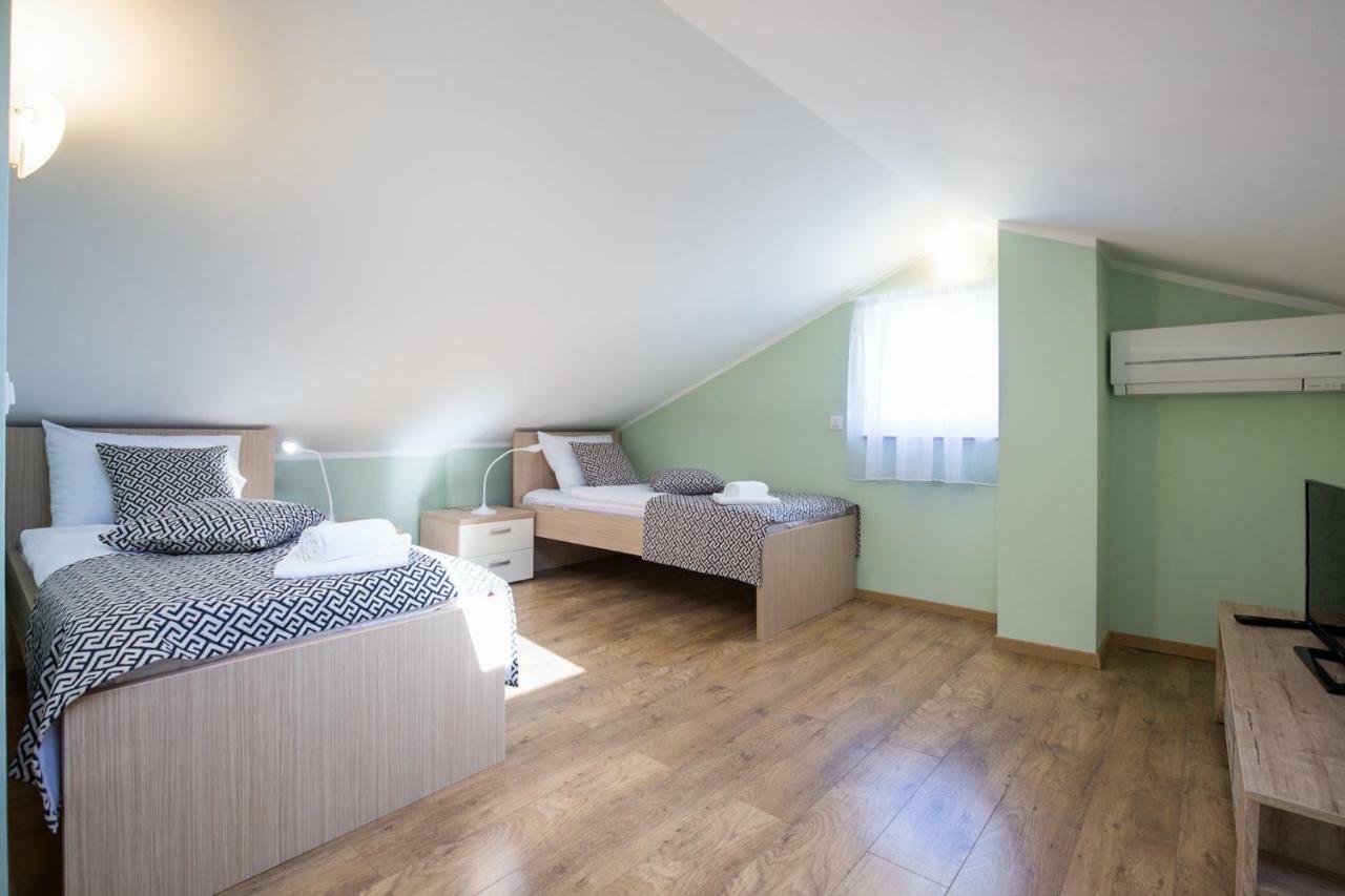 Luxury Apartments Kostrena With Pool Extérieur photo
