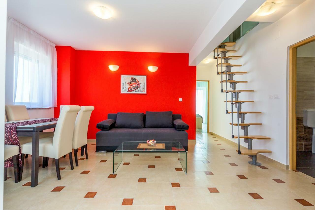 Luxury Apartments Kostrena With Pool Extérieur photo