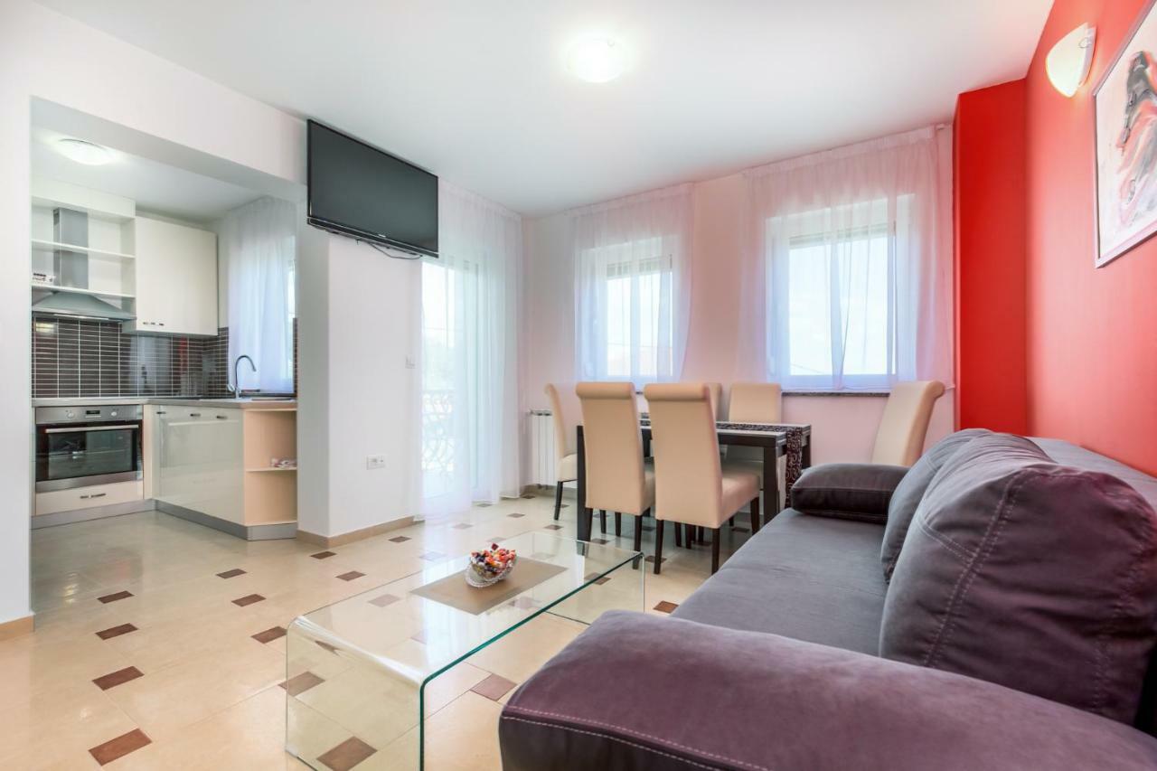 Luxury Apartments Kostrena With Pool Extérieur photo