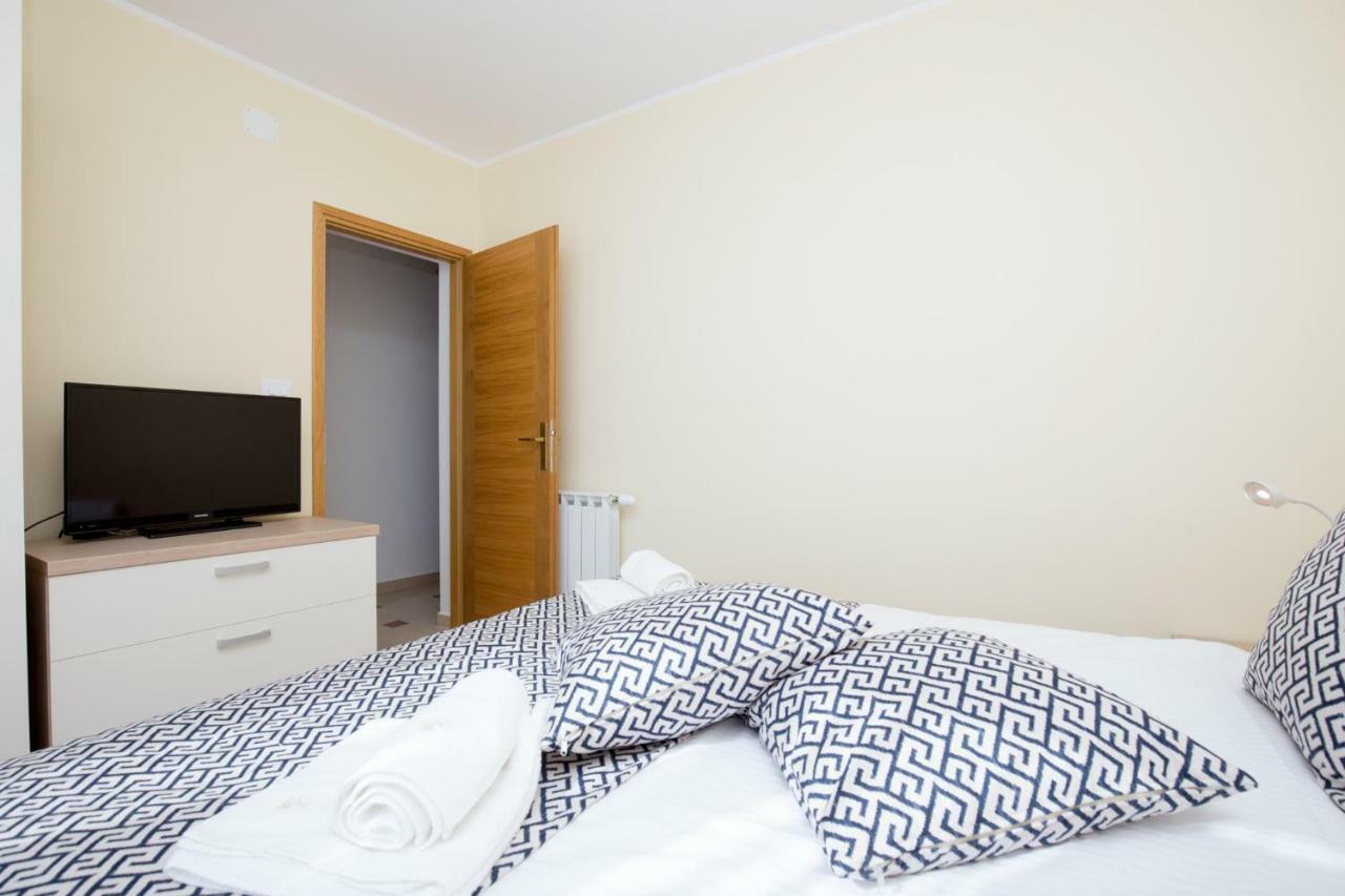 Luxury Apartments Kostrena With Pool Extérieur photo