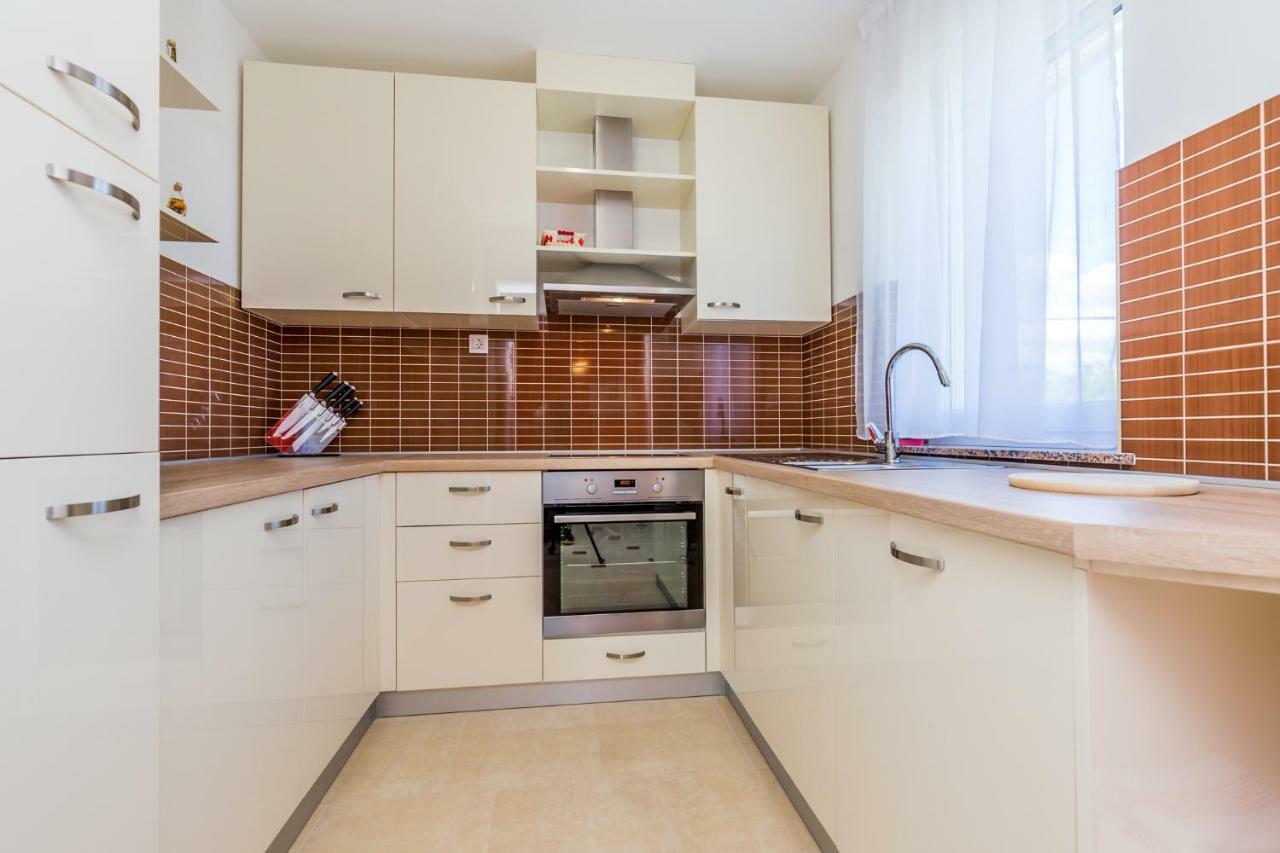 Luxury Apartments Kostrena With Pool Extérieur photo