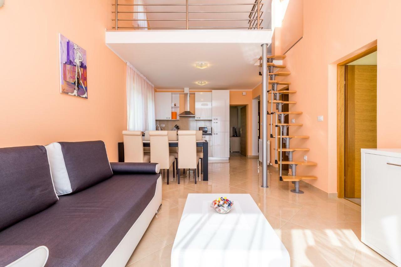 Luxury Apartments Kostrena With Pool Extérieur photo