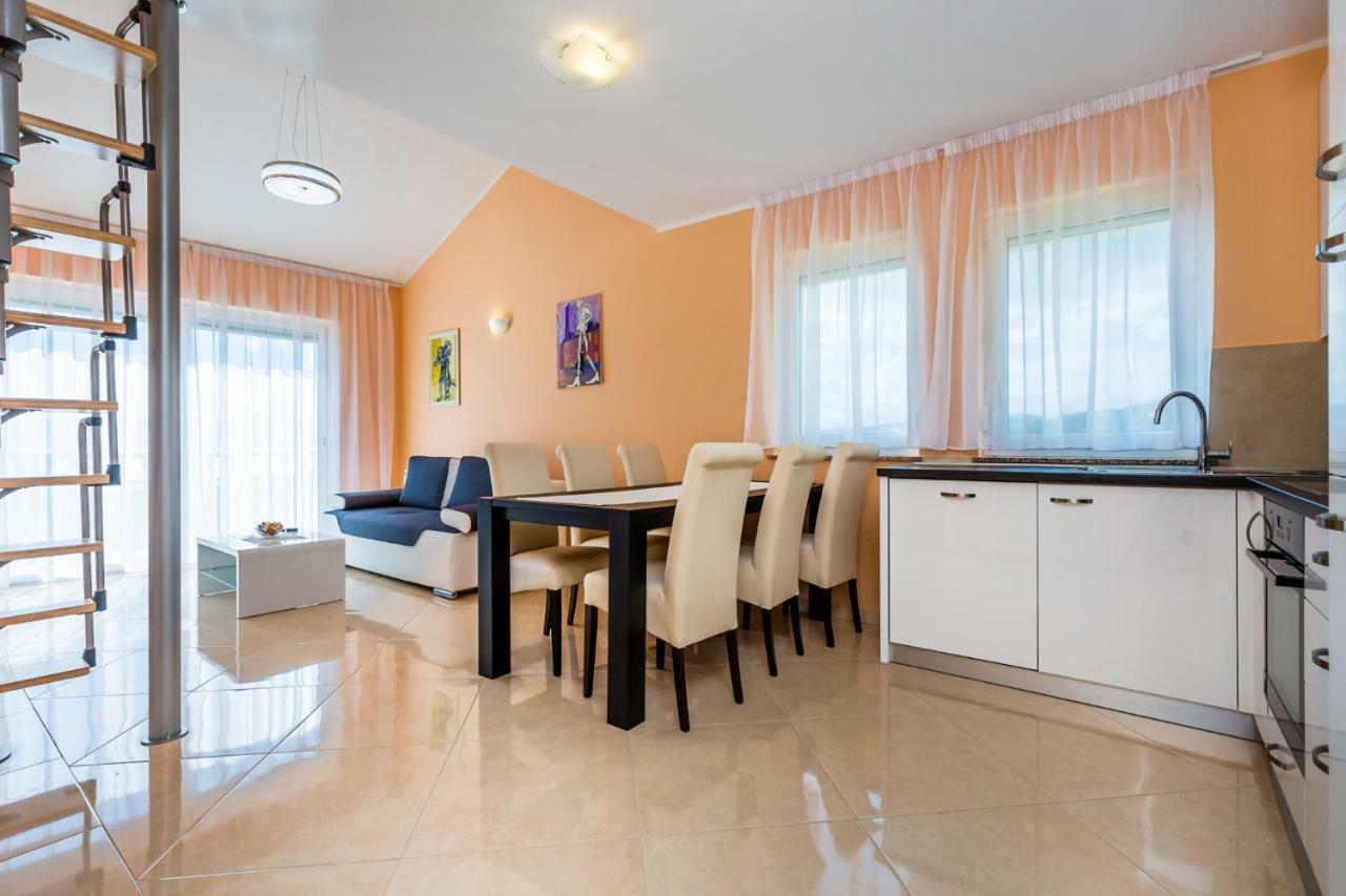 Luxury Apartments Kostrena With Pool Extérieur photo