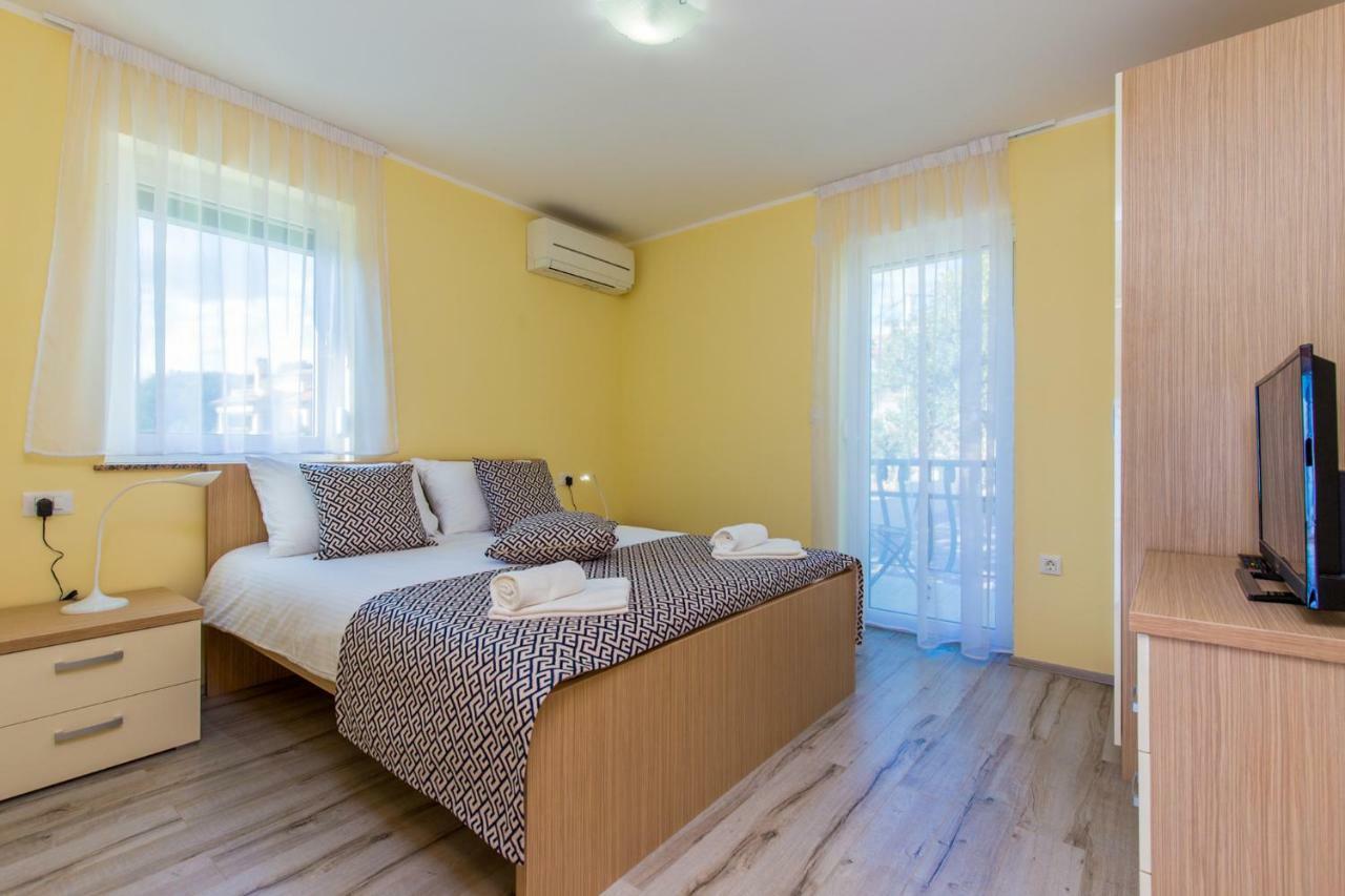 Luxury Apartments Kostrena With Pool Extérieur photo